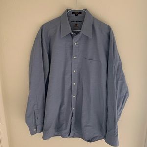 Tommy Hilfiger || Vertical Striped Button Down